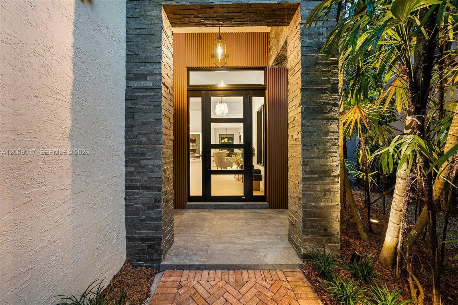 7291 SW 47th Ct Miami, FL 33143