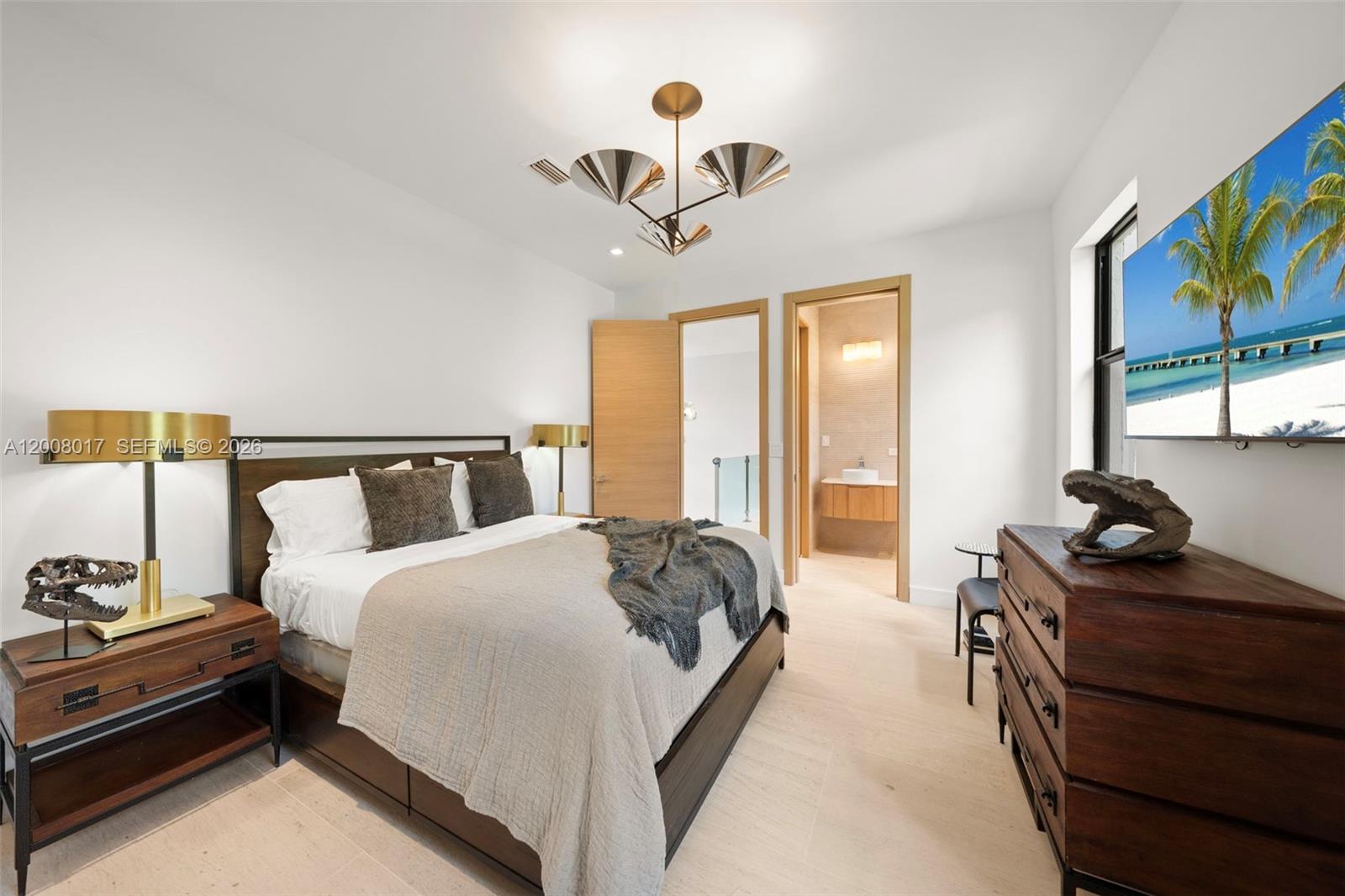 7291 SW 47th Ct Miami, FL 33143