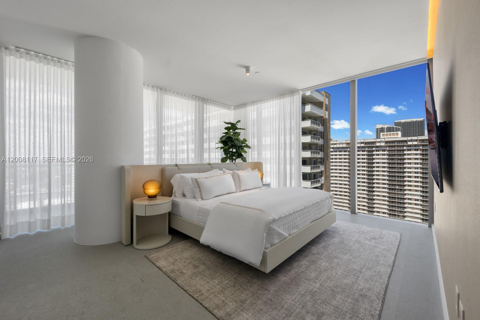 2000 S Ocean Dr #17A Hallandale Beach, FL 33009