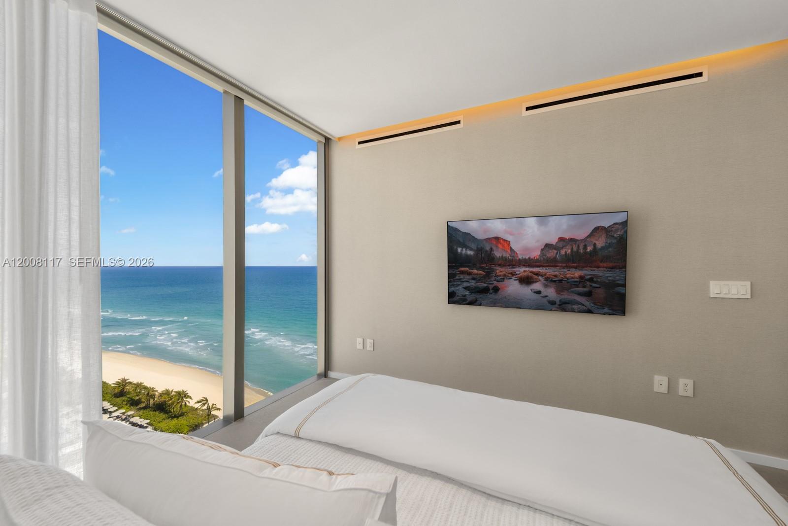 2000 S Ocean Dr #17A Hallandale Beach, FL 33009