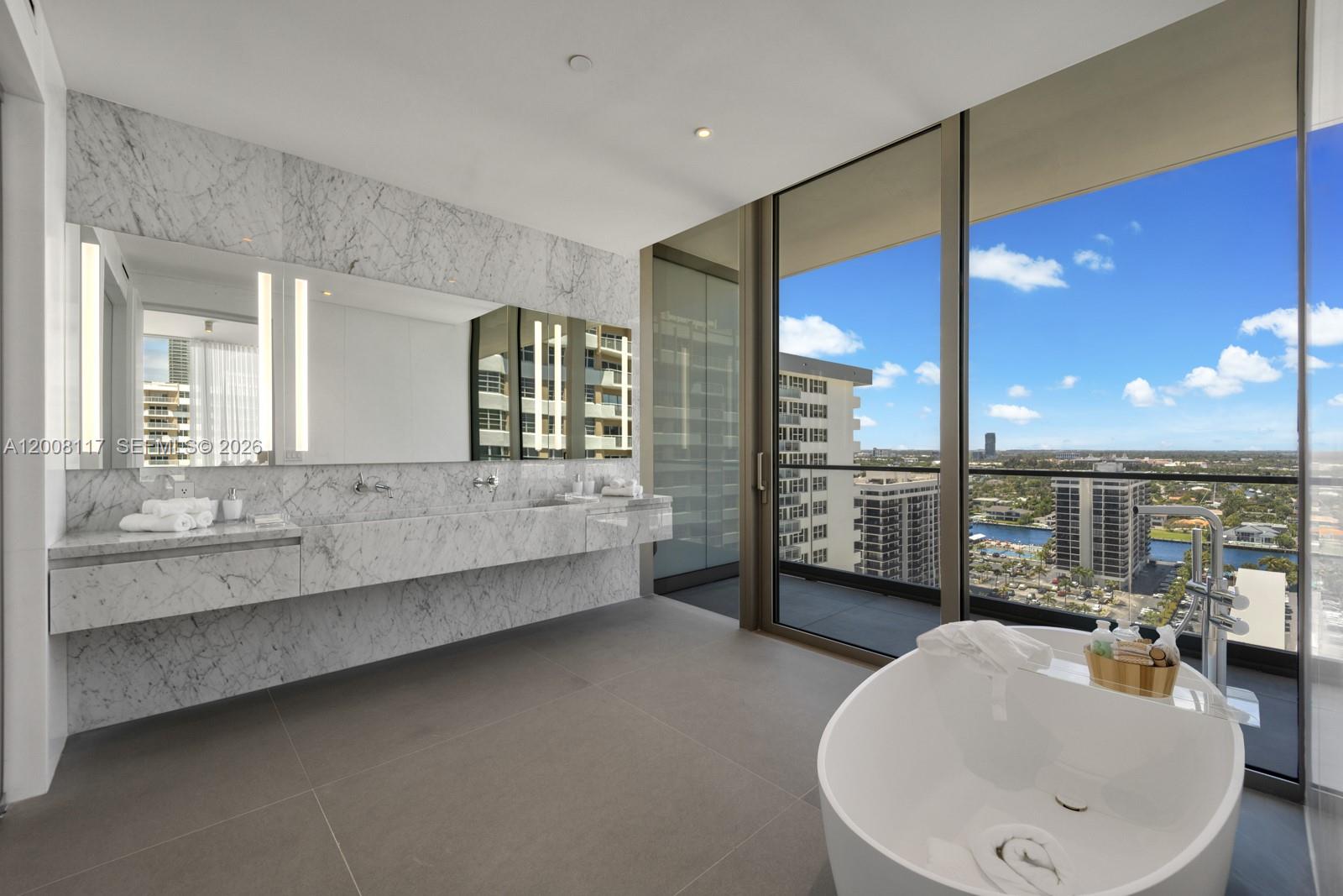 2000 S Ocean Dr #17A Hallandale Beach, FL 33009