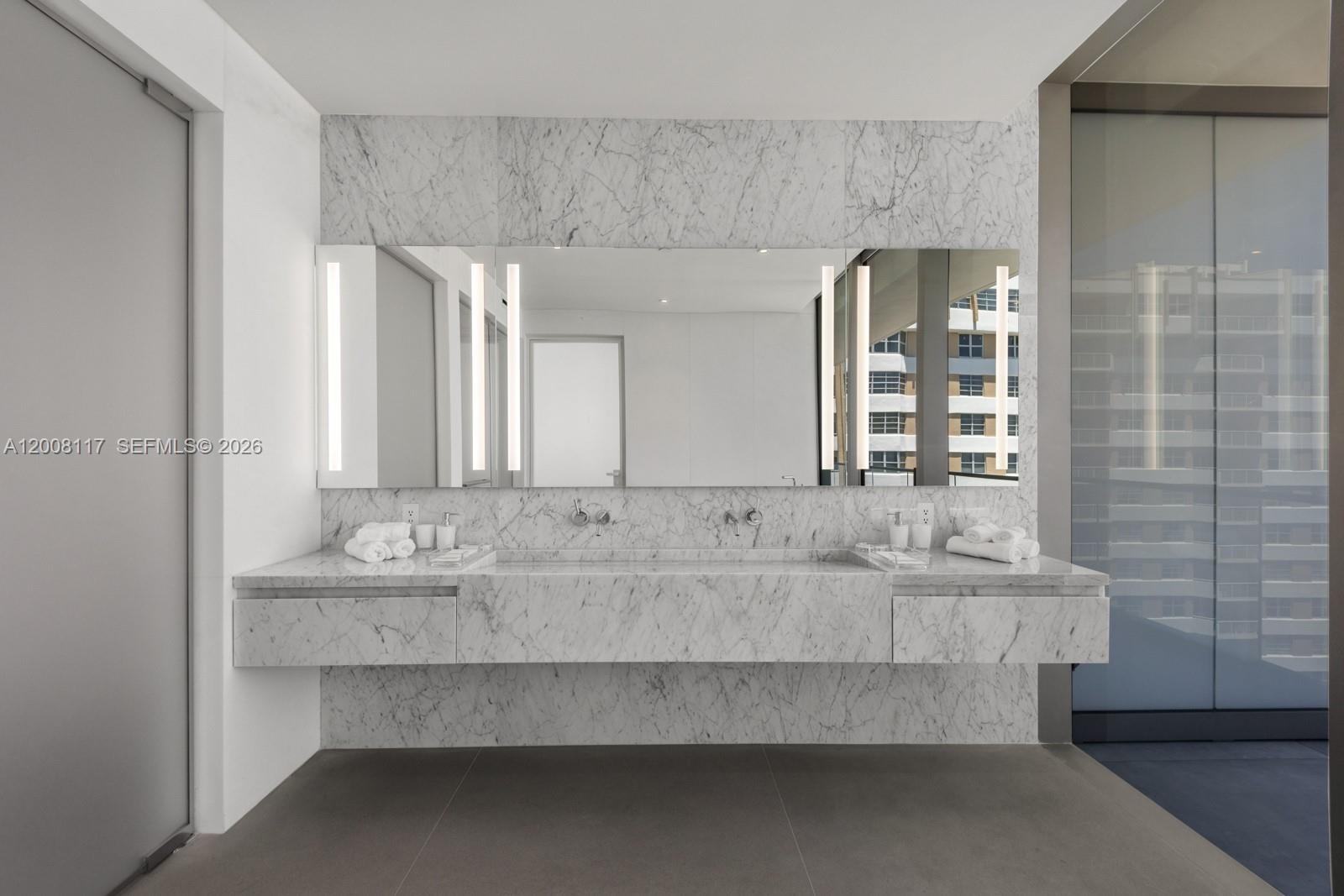 2000 S Ocean Dr #17A Hallandale Beach, FL 33009