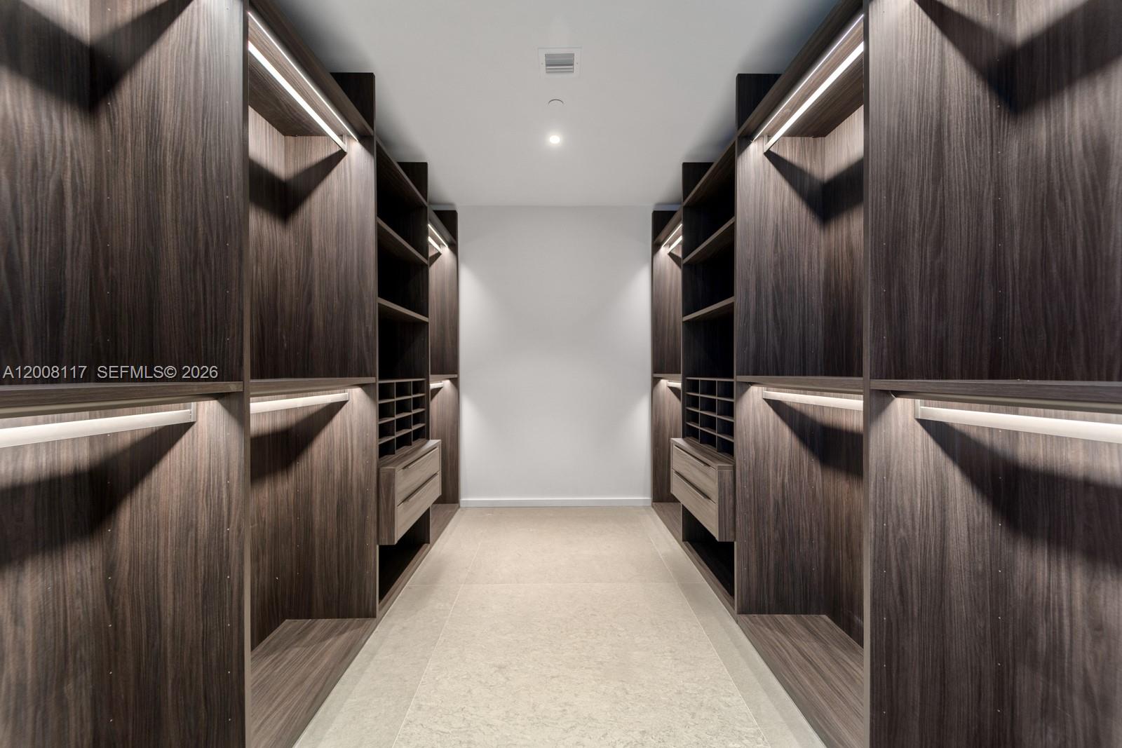 2000 S Ocean Dr #17A Hallandale Beach, FL 33009