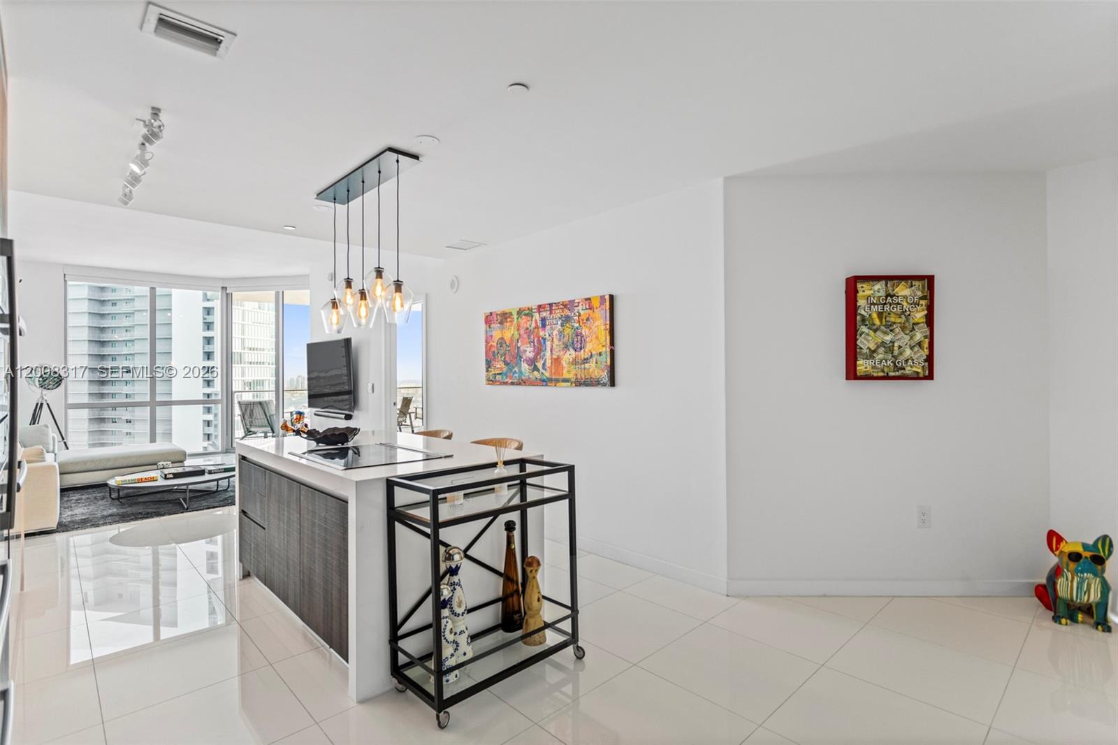 851 NE 1st Ave #3707 Miami, FL 33132