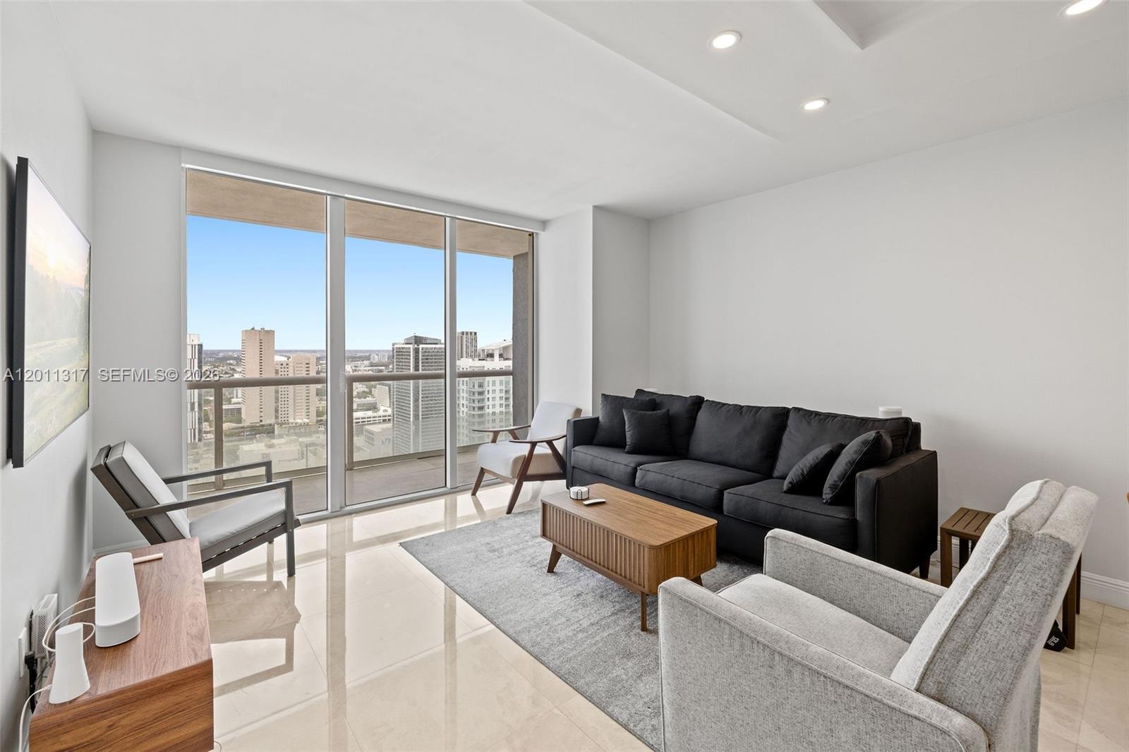 50 Biscayne Blvd #4405