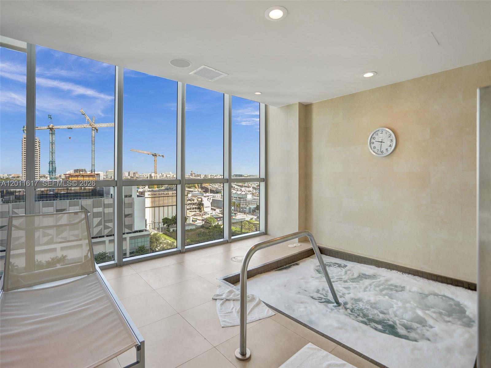 900 Biscayne Blvd #1808 Miami, FL 33132