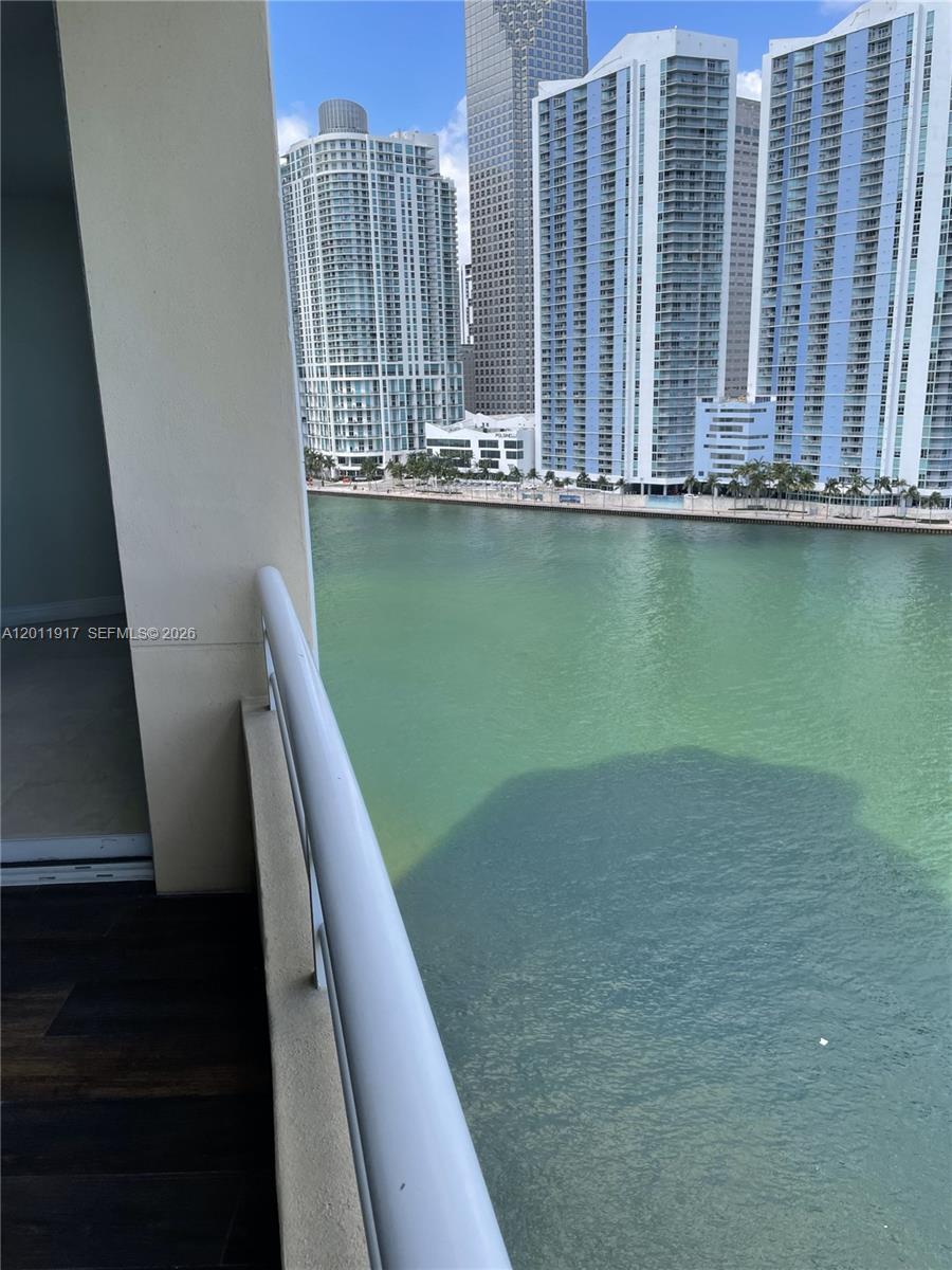 image Three Tequesta Point14