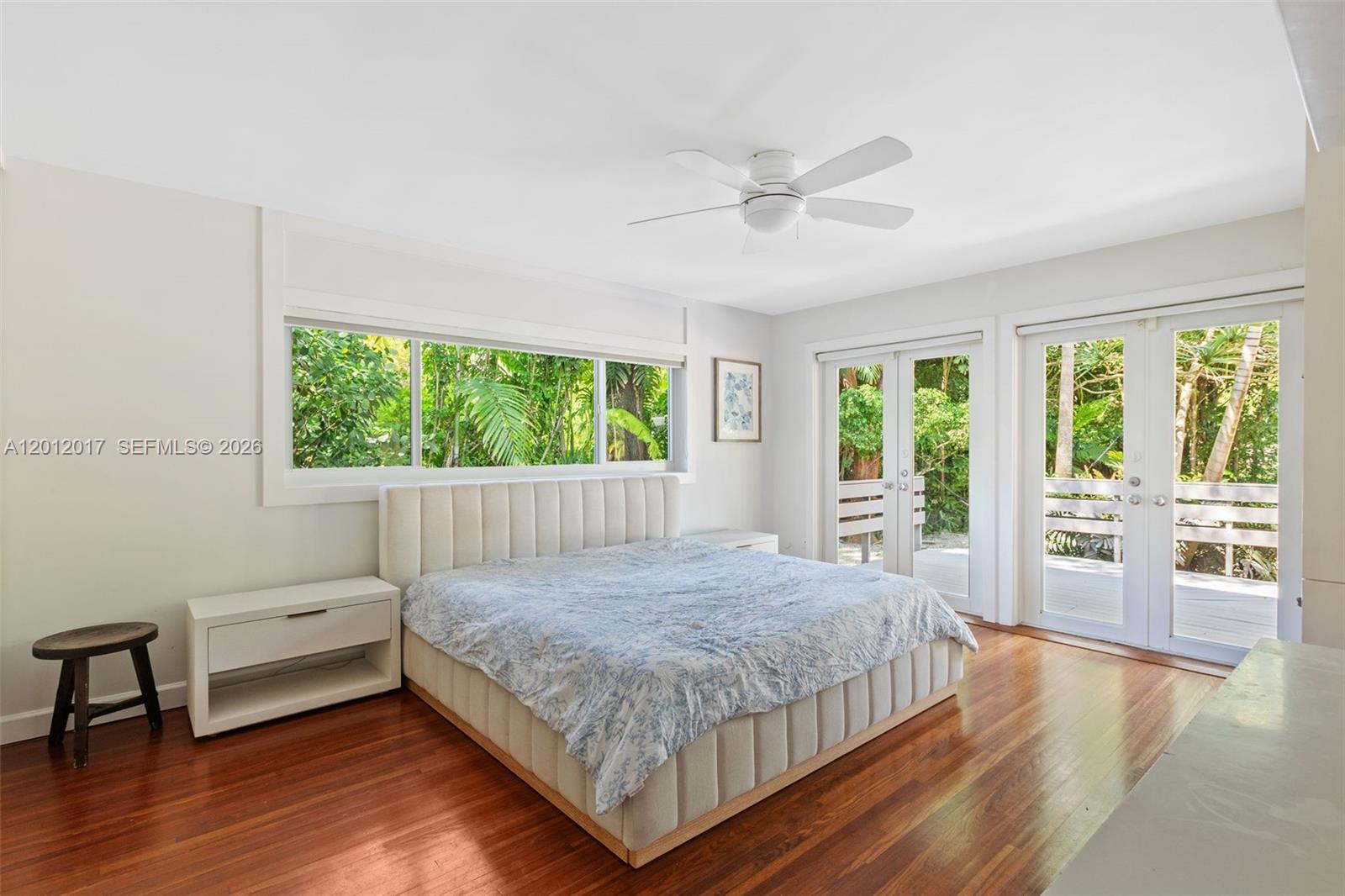 11220 SW 74th Ave Pinecrest, FL 33156