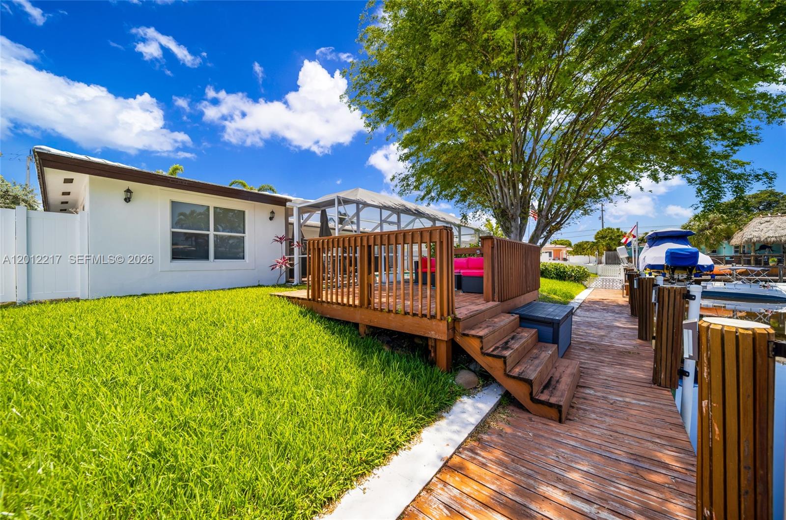 31 SE 12th St Pompano Beach, FL 33060
