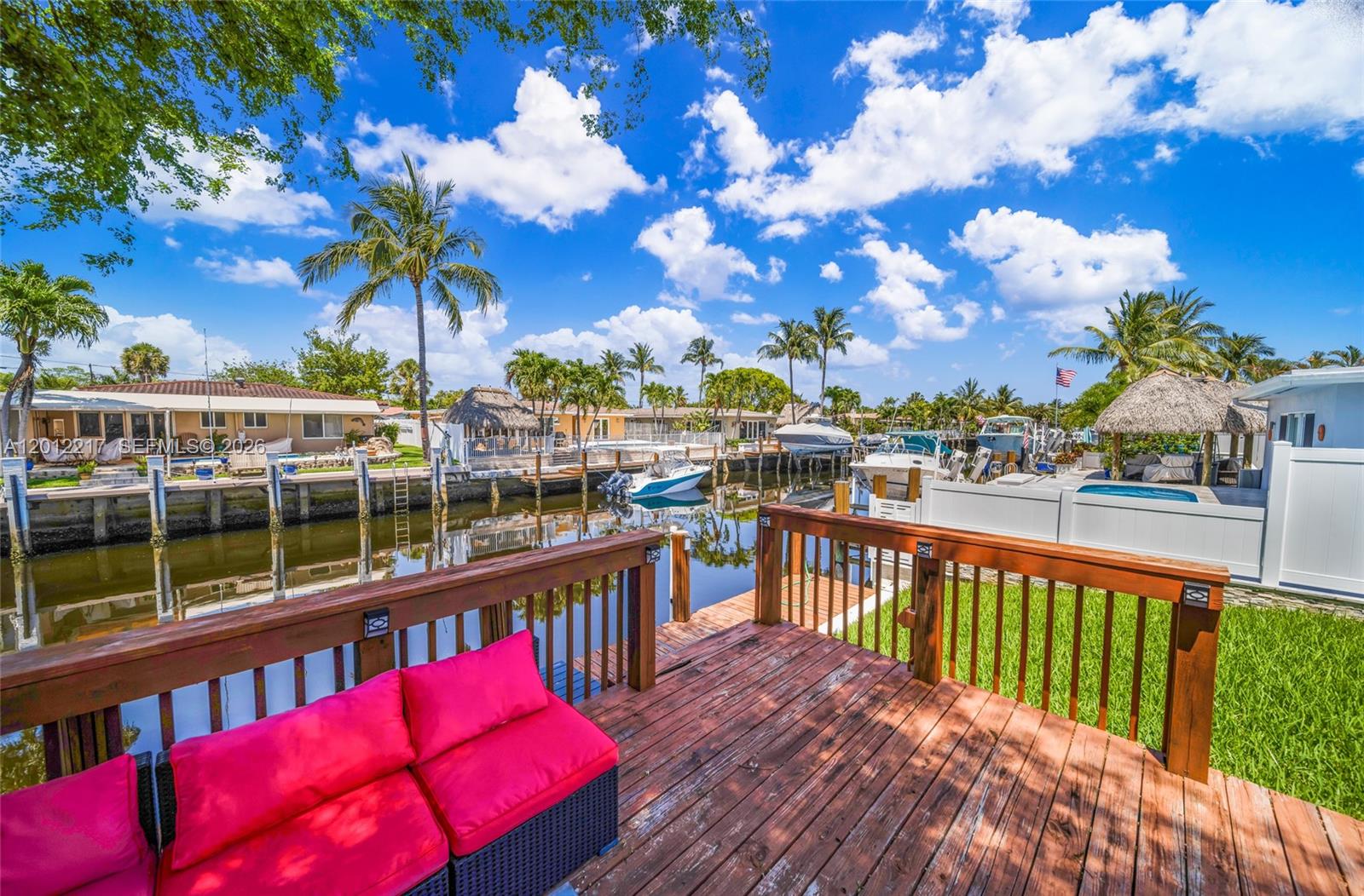 31 SE 12th St Pompano Beach, FL 33060