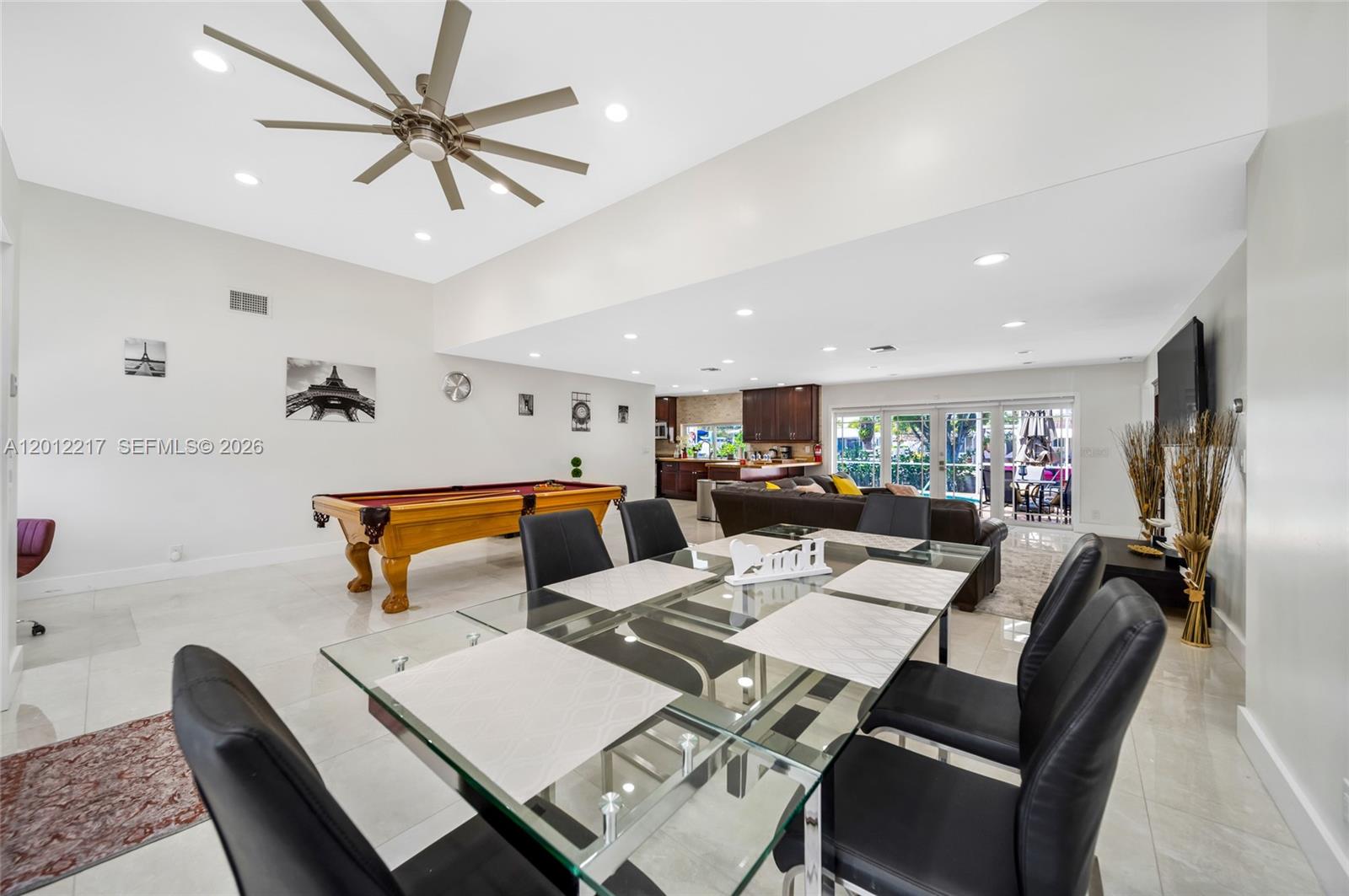 31 SE 12th St Pompano Beach, FL 33060