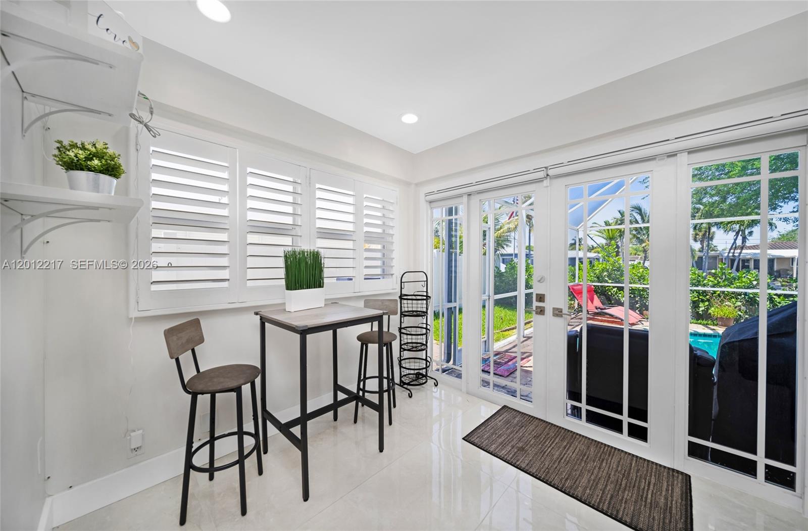 31 SE 12th St Pompano Beach, FL 33060