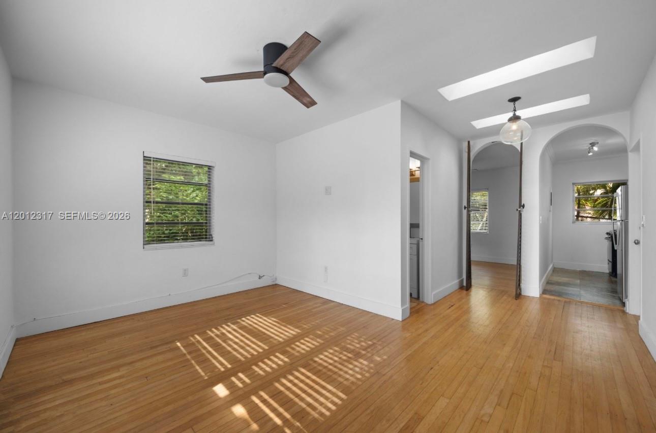 1612 Michigan Ave #11