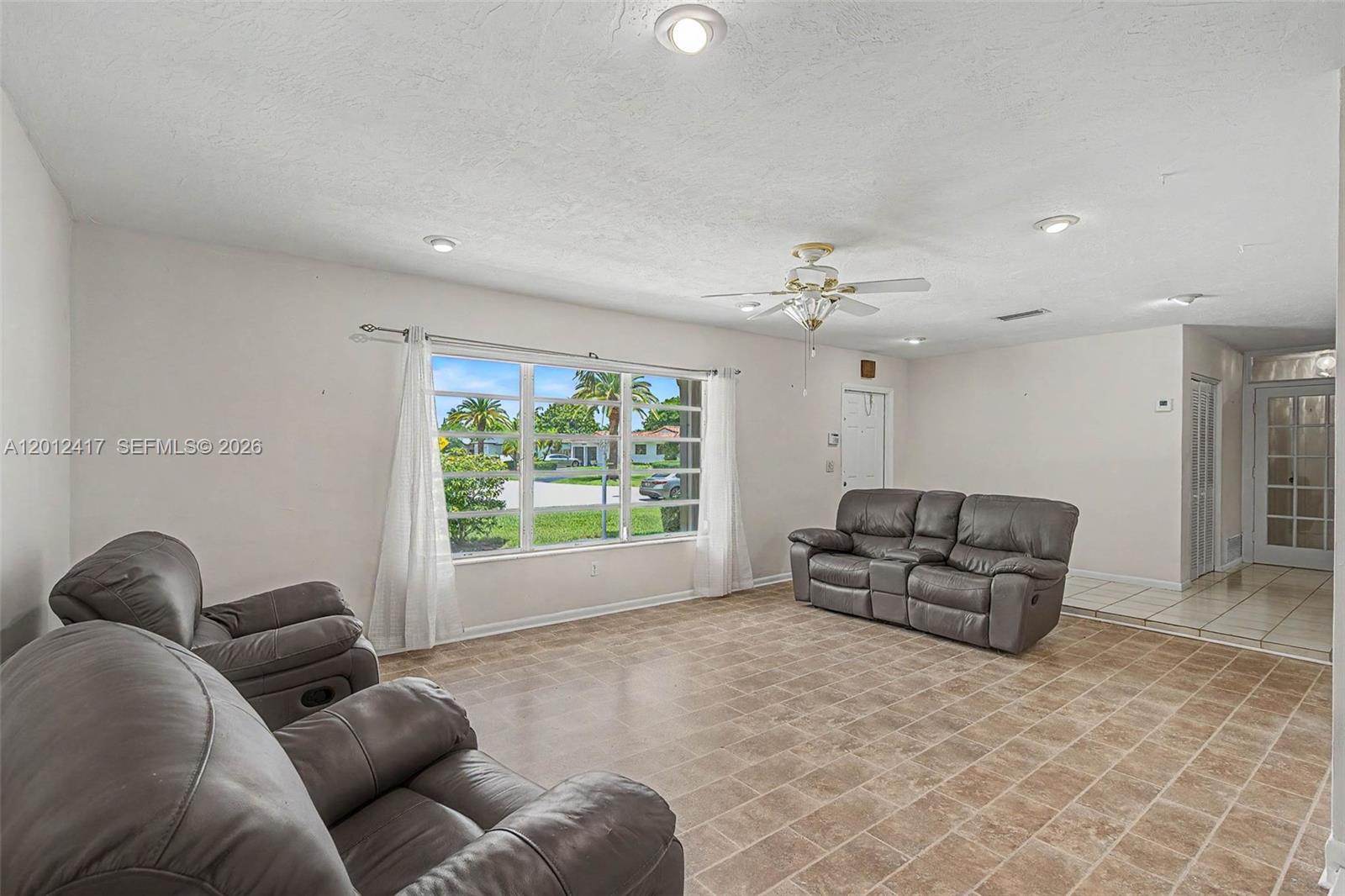 11380 SW 131st St Miami, FL 33176