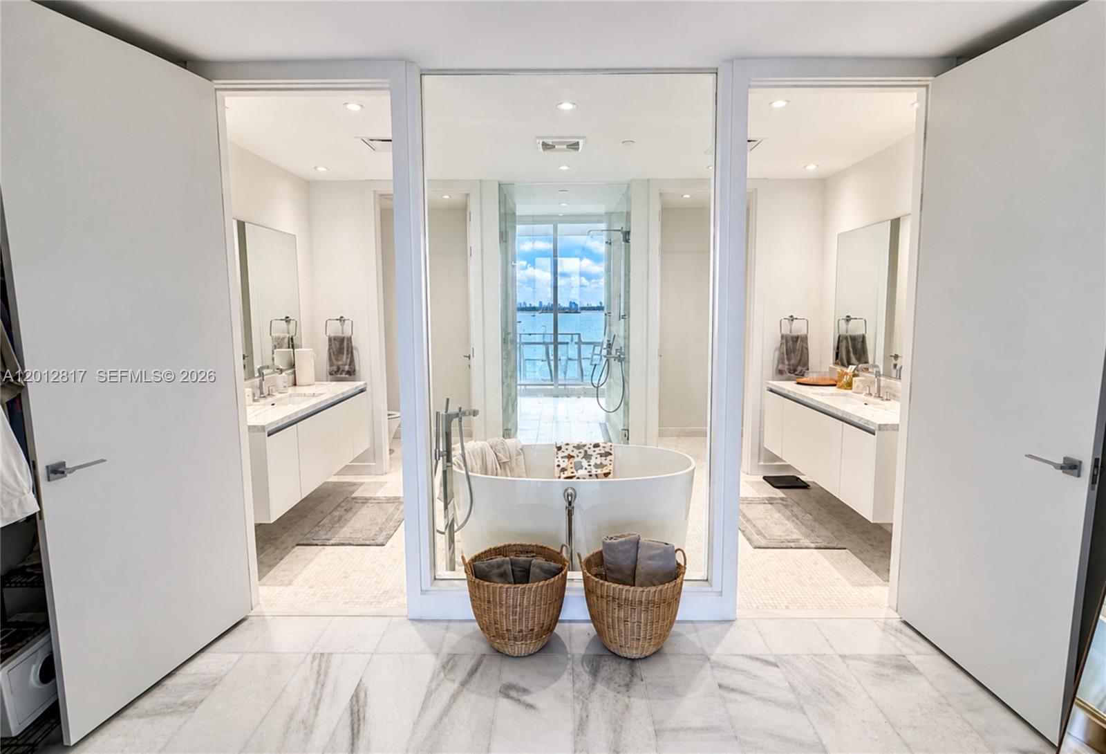 700 NE 26th Ter #1402 Miami, FL 33137