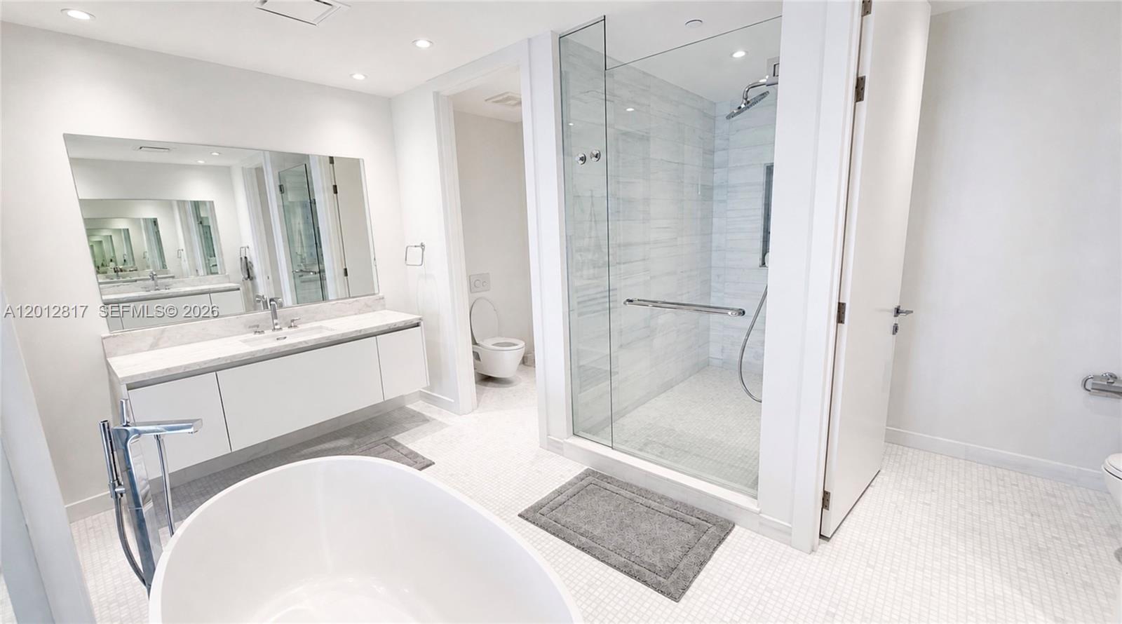 700 NE 26th Ter #1402 Miami, FL 33137