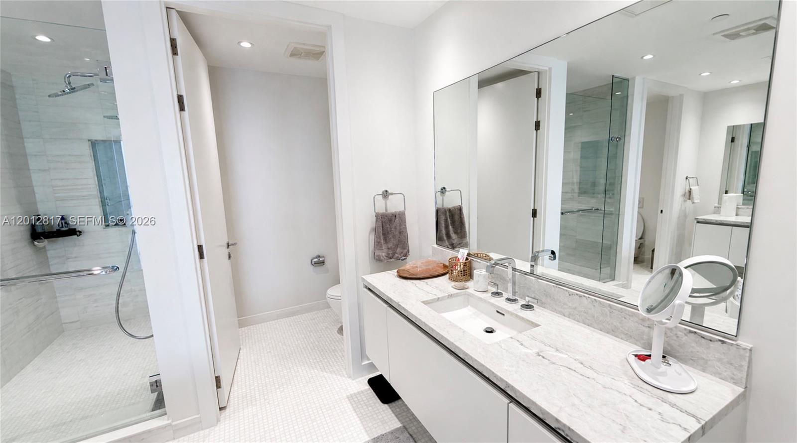 700 NE 26th Ter #1402 Miami, FL 33137