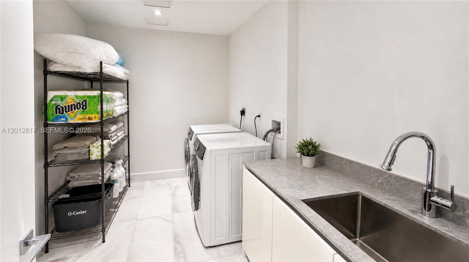 700 NE 26th Ter #1402 Miami, FL 33137
