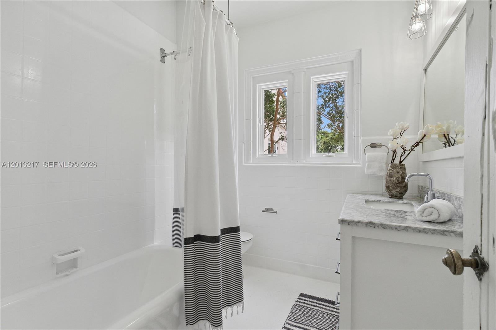 319 Mendoza Ave Miami, FL 33134