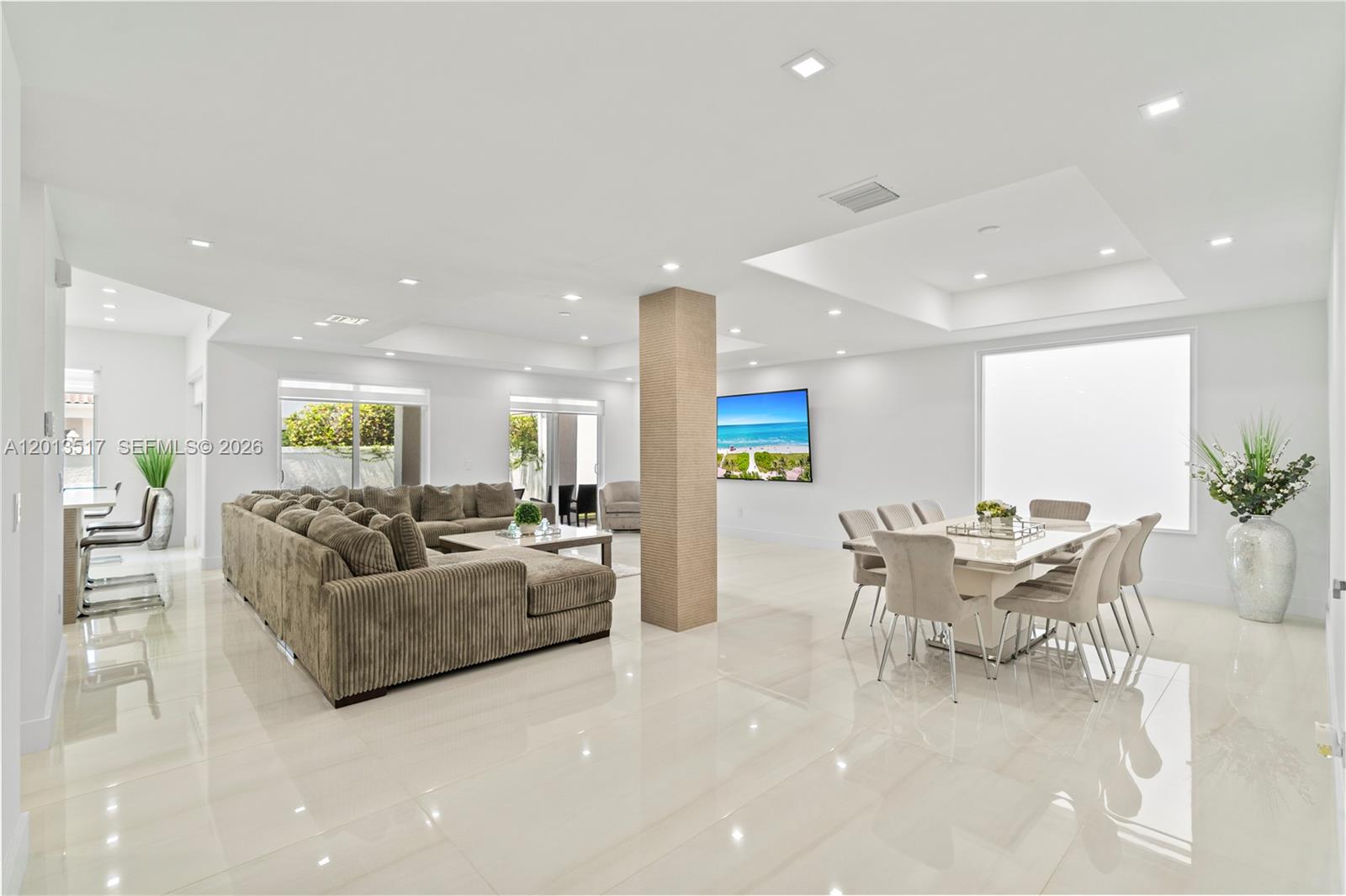 3188 NE 211th Ter Aventura, FL 33180