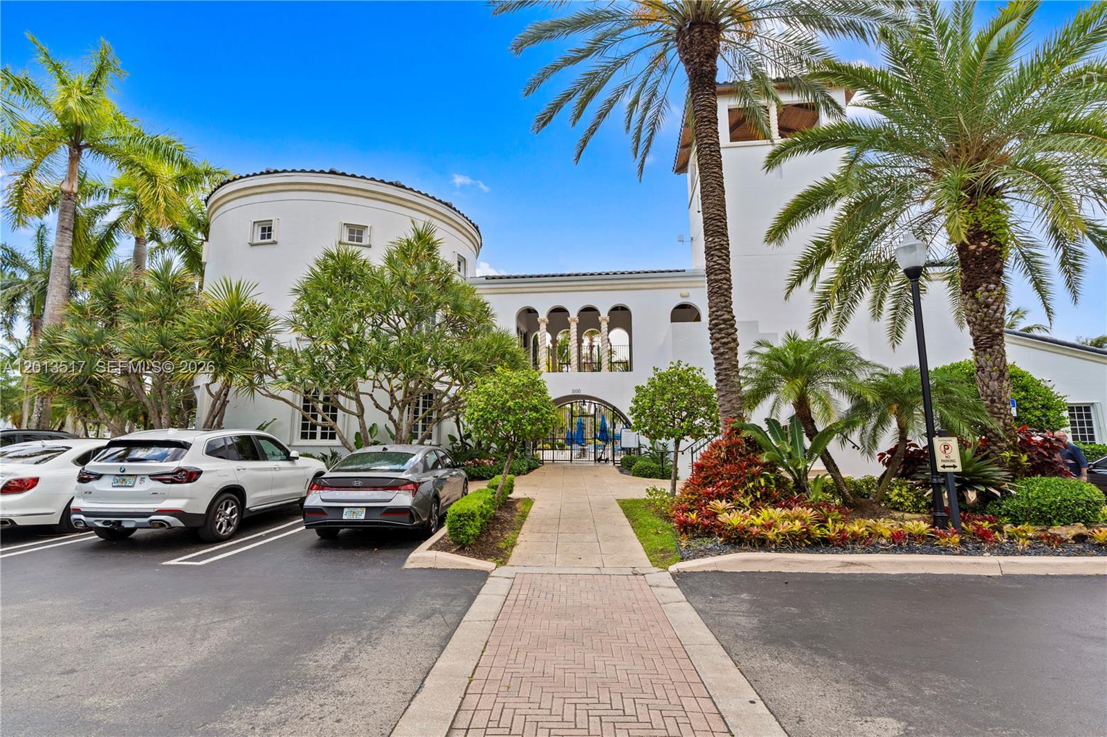 3188 NE 211th Ter Aventura, FL 33180