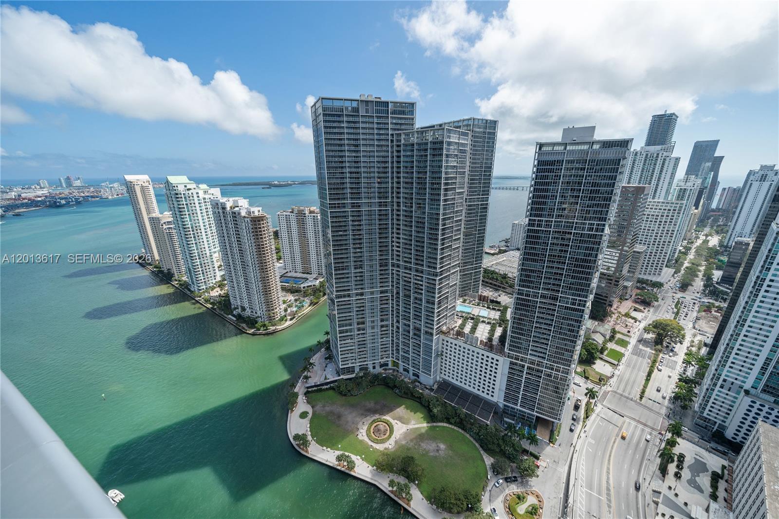 200 Biscayne Blvd Way #4902 Miami, FL 33131