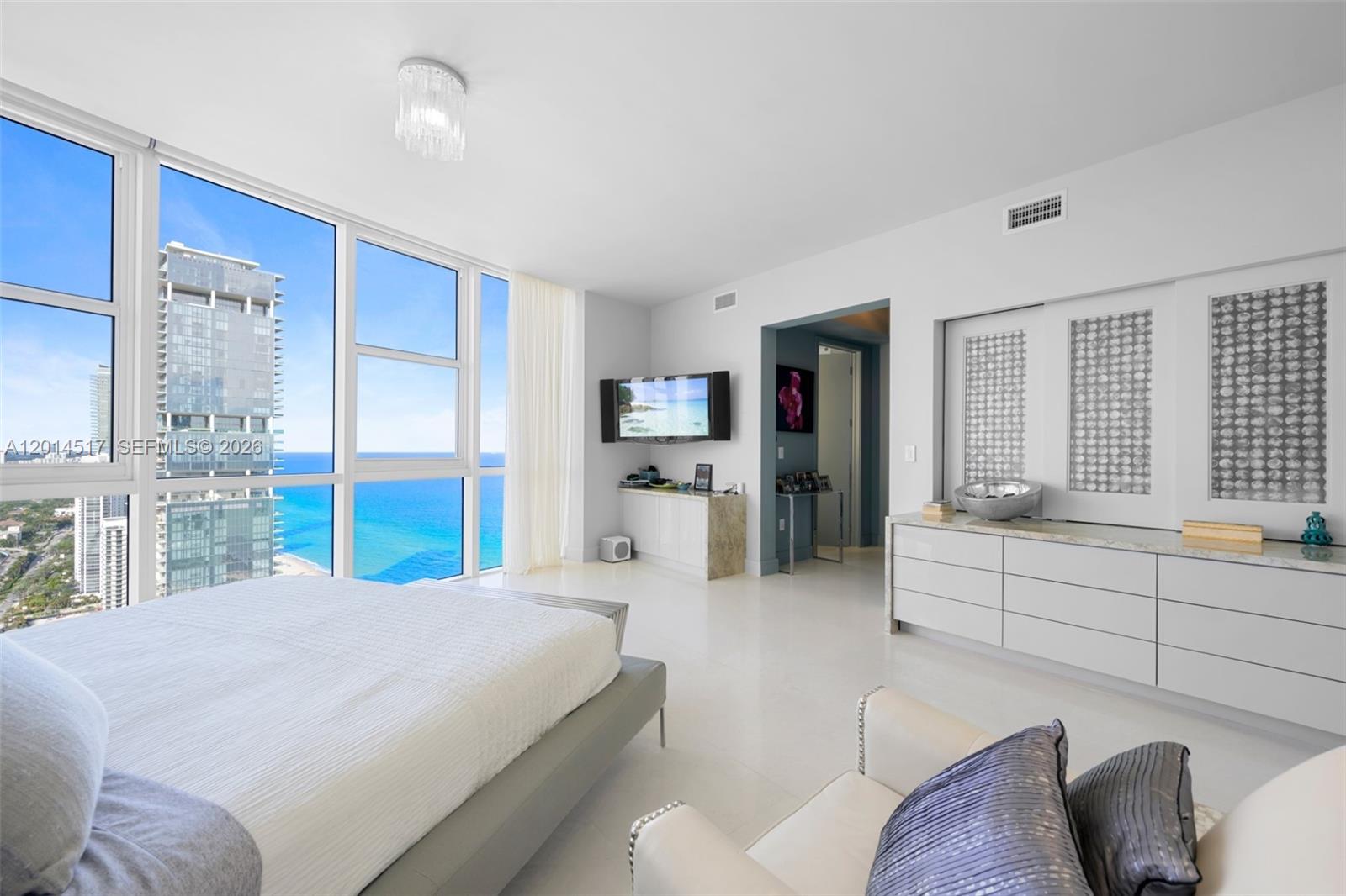 18201 Collins Ave #4901 Sunny Isles Beach, FL 33160