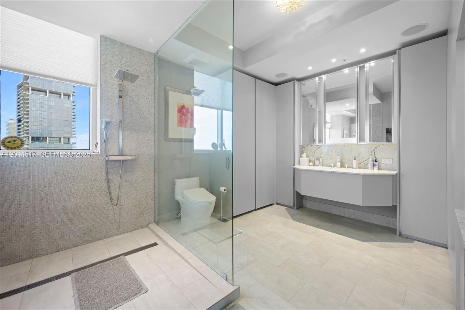 18201 Collins Ave #4901 Sunny Isles Beach, FL 33160