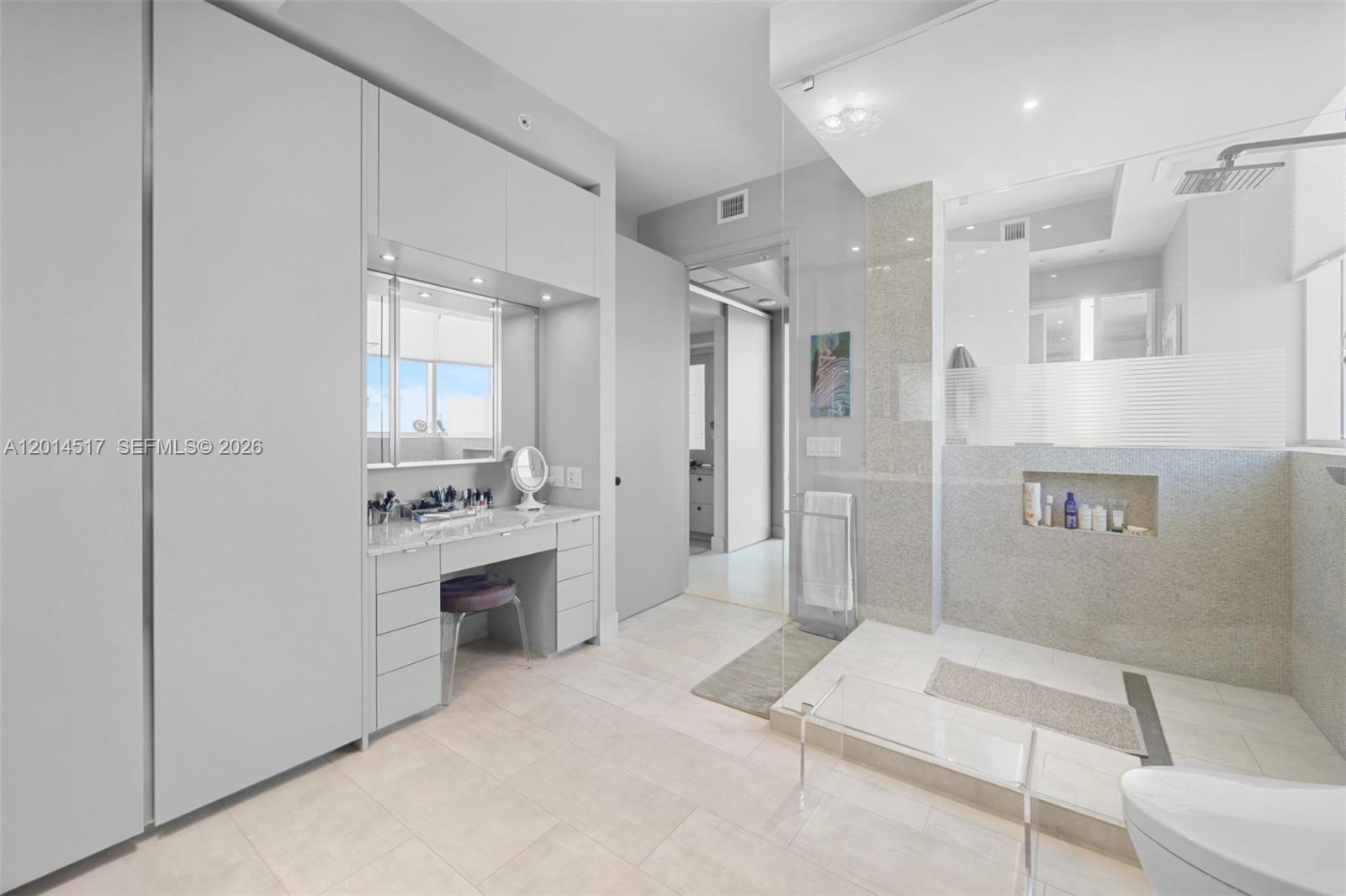 18201 Collins Ave #4901 Sunny Isles Beach, FL 33160