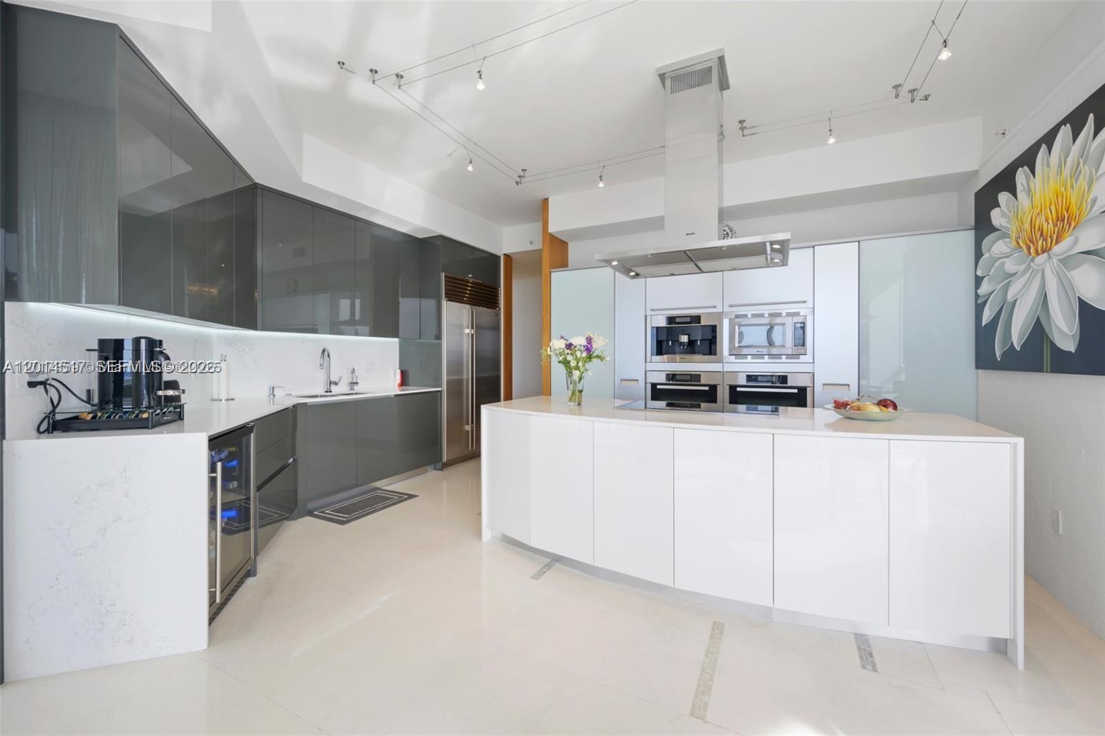 18201 Collins Ave #4901 Sunny Isles Beach, FL 33160
