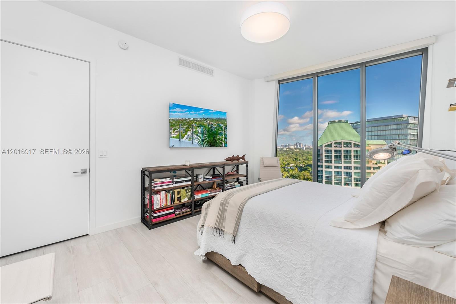2831 S Bayshore Dr #2205 Miami, FL 33133