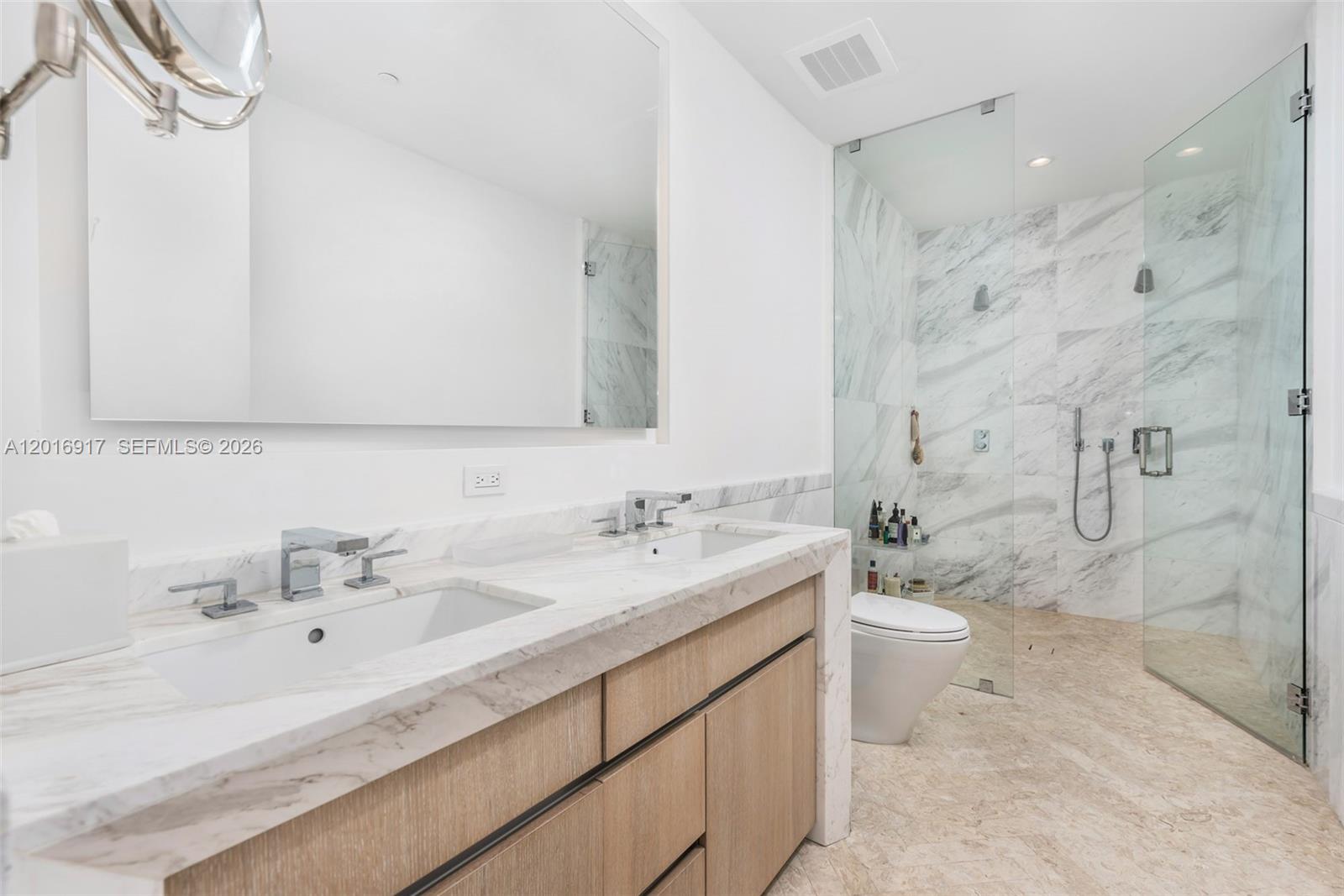2831 S Bayshore Dr #2205 Miami, FL 33133