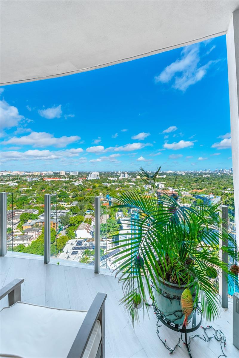 2831 S Bayshore Dr #2205 Miami, FL 33133