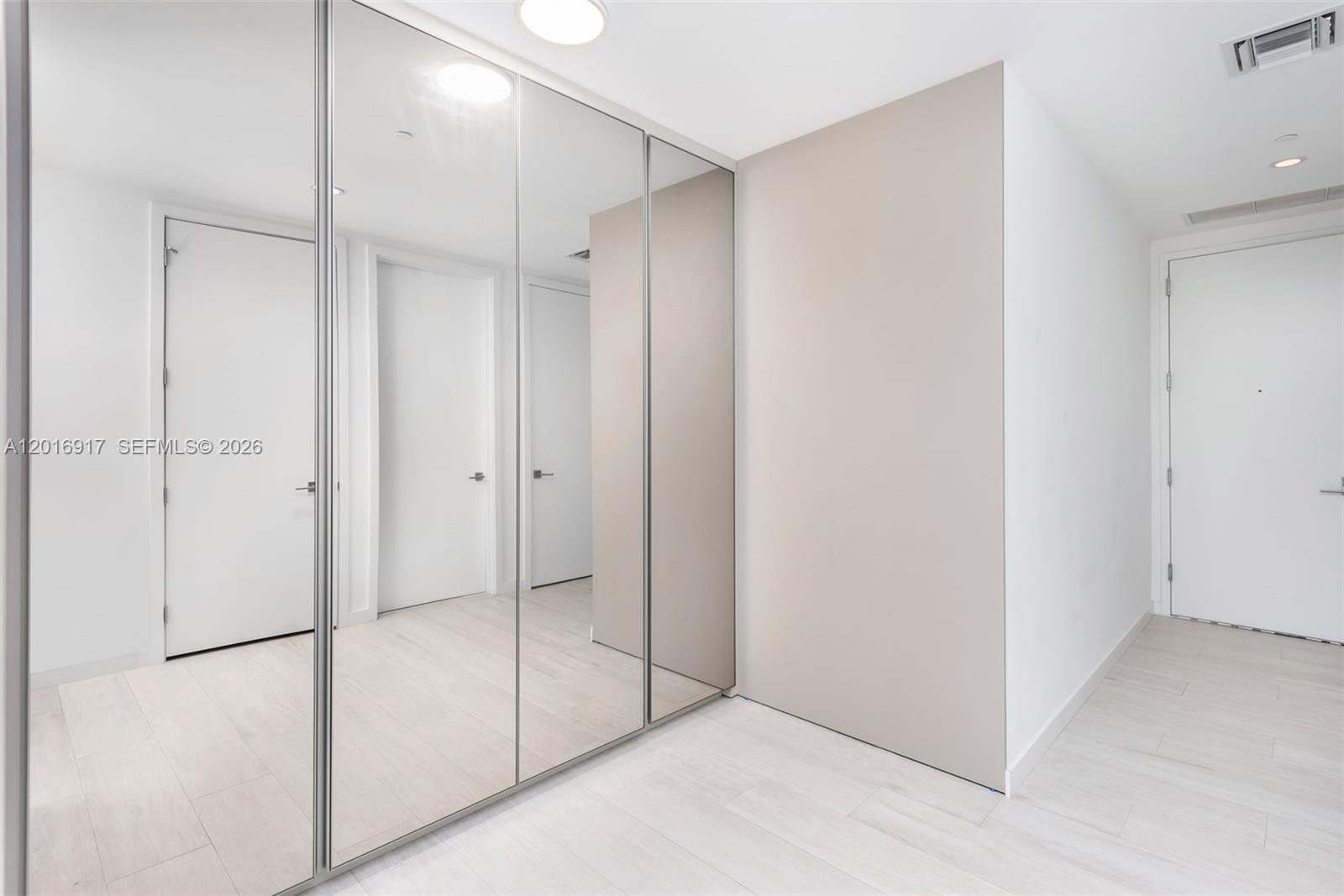 2831 S Bayshore Dr #2205 Miami, FL 33133