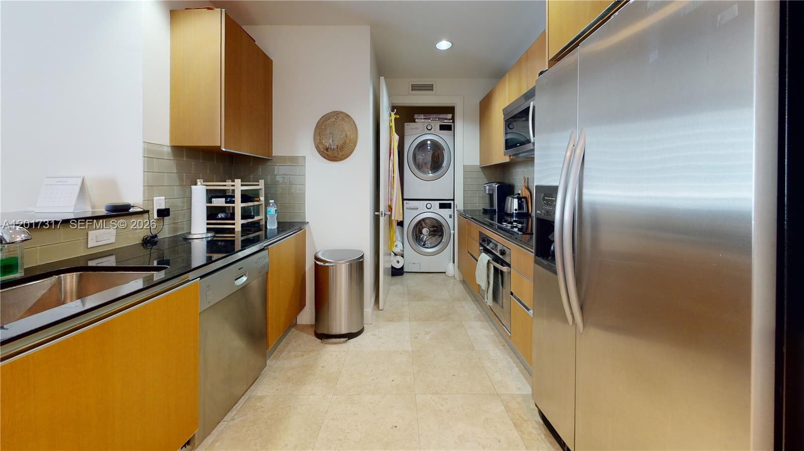 image 1060 Brickell - 10606