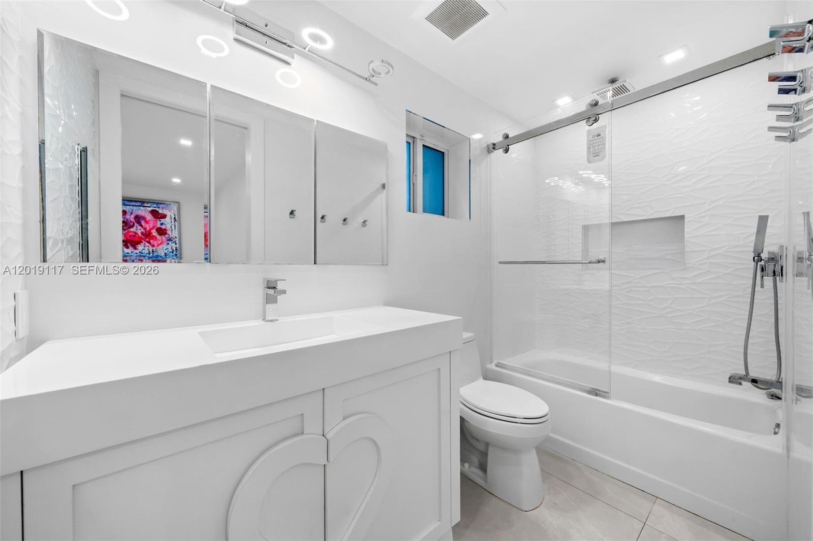3748 Prairie Ave Miami Beach, FL 33140