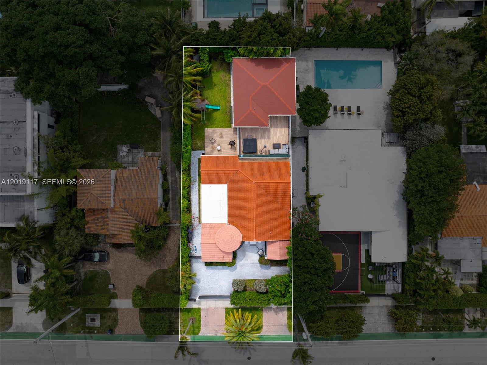 3748 Prairie Ave Miami Beach, FL 33140