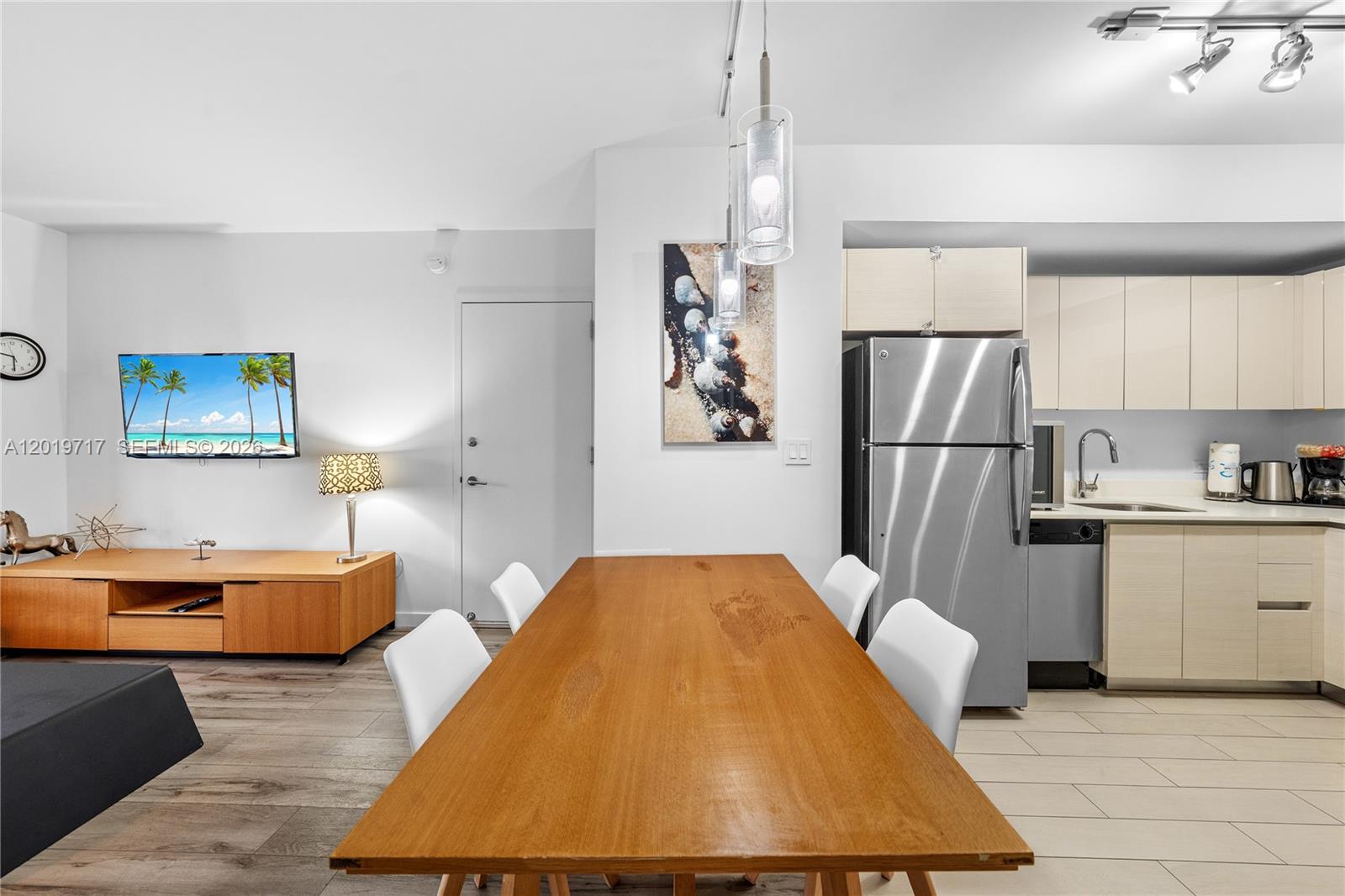 2602 E Hallandale Bch Blvd #R703 Hallandale Beach, FL 33009