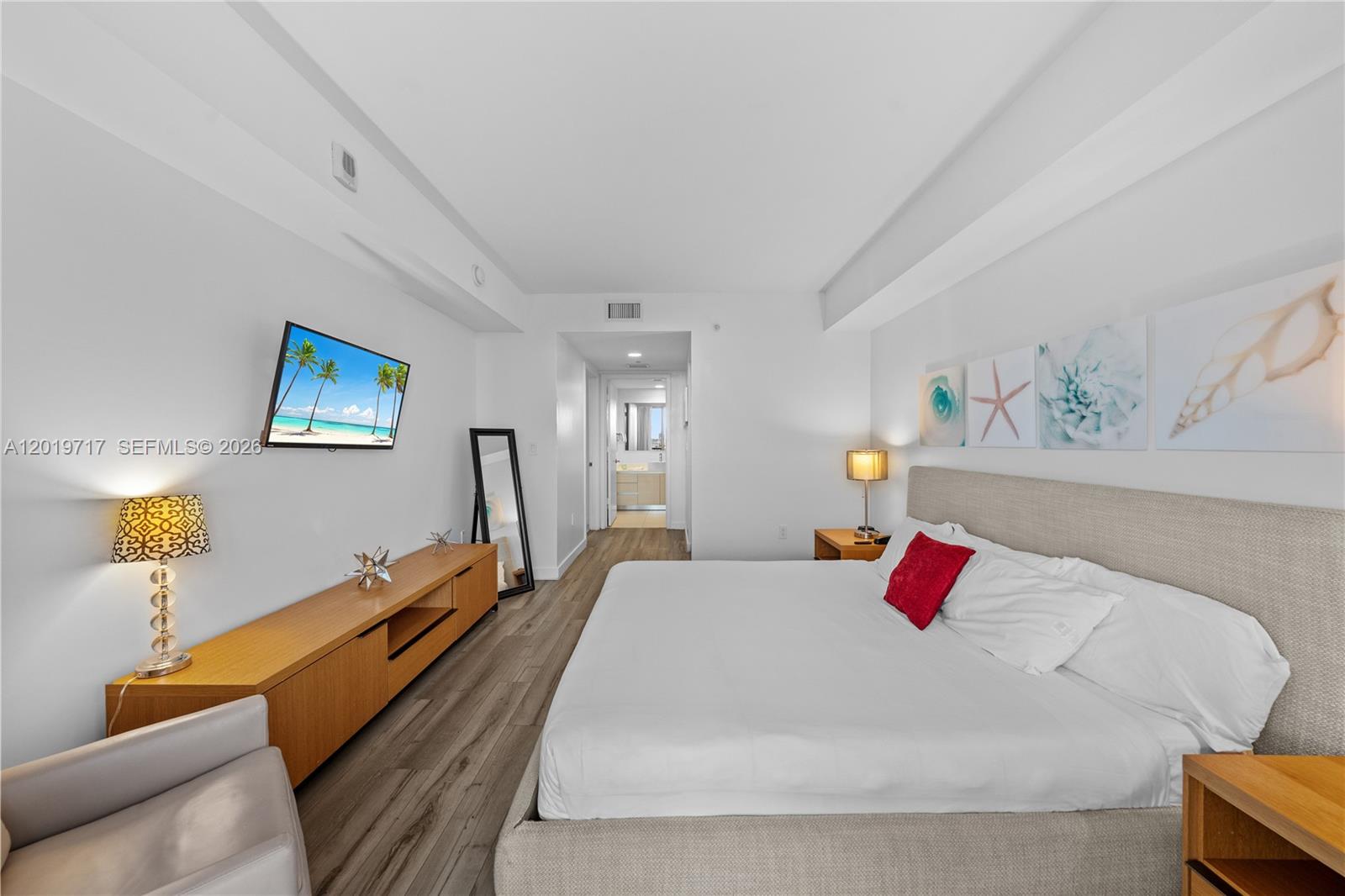 2602 E Hallandale Bch Blvd #R703 Hallandale Beach, FL 33009