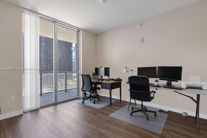 image Axis on Brickell North12