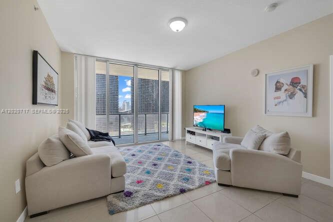 image Axis on Brickell North7