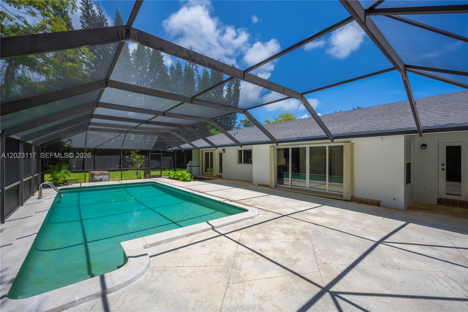 13100 SW 81st Ave Pinecrest, FL 33156