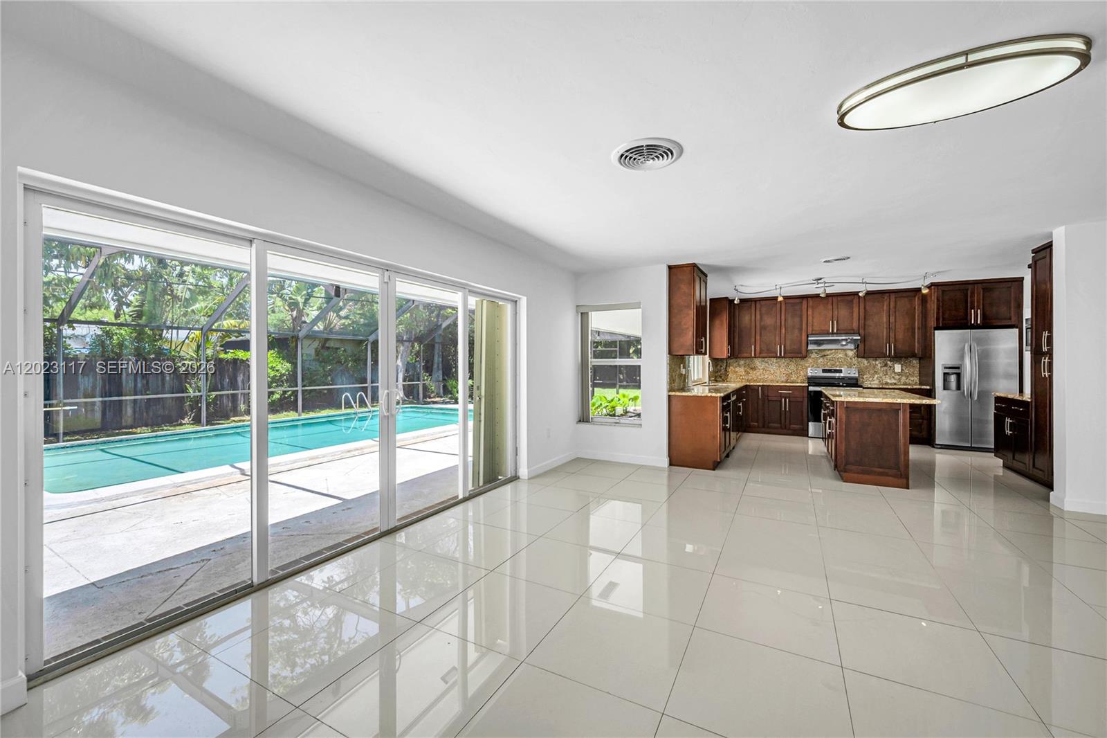 13100 SW 81st Ave Pinecrest, FL 33156