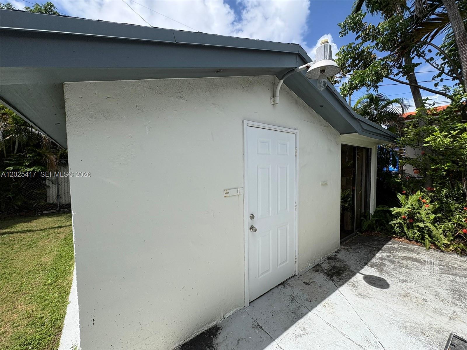 1680 SW 14th Ter Miami, FL 33145