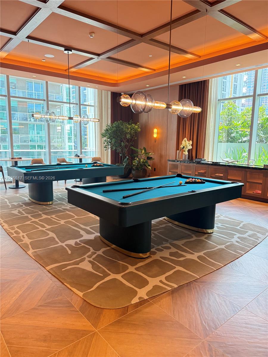 77 SE 5th #2307 Miami, FL 33131