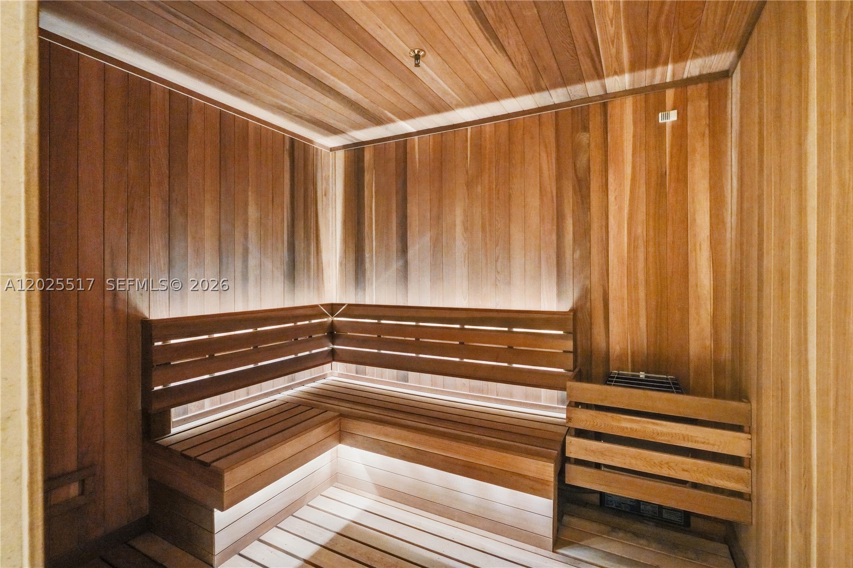 image Viceroy Brickell Residences51