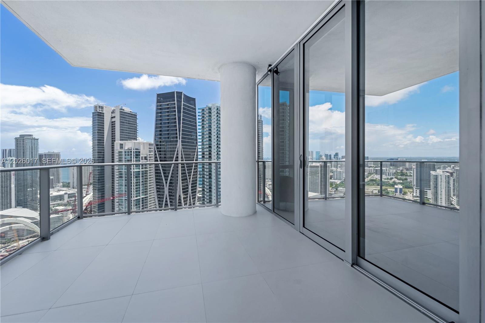 image Paramount Miami Worldcenter56