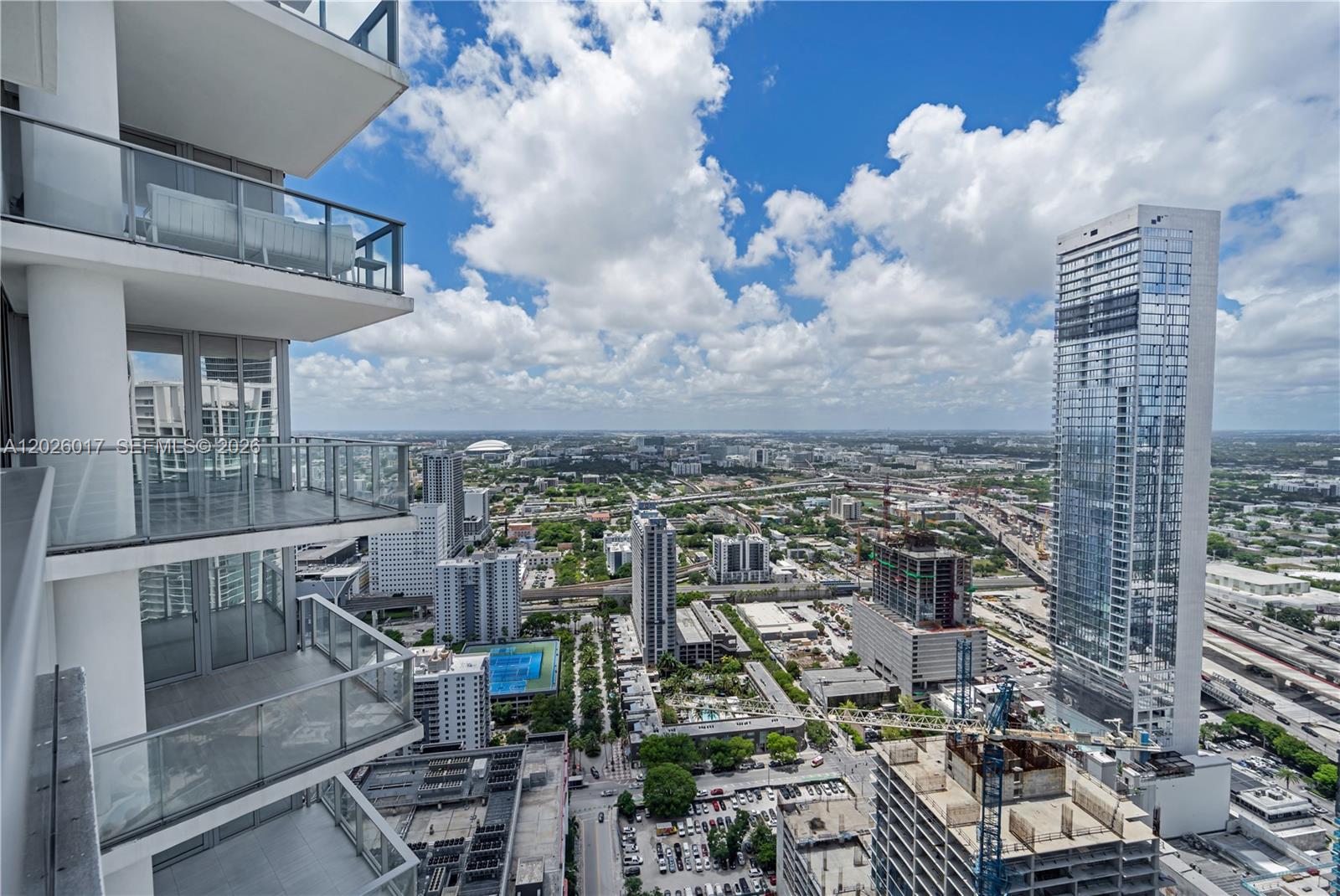 image Paramount Miami Worldcenter66
