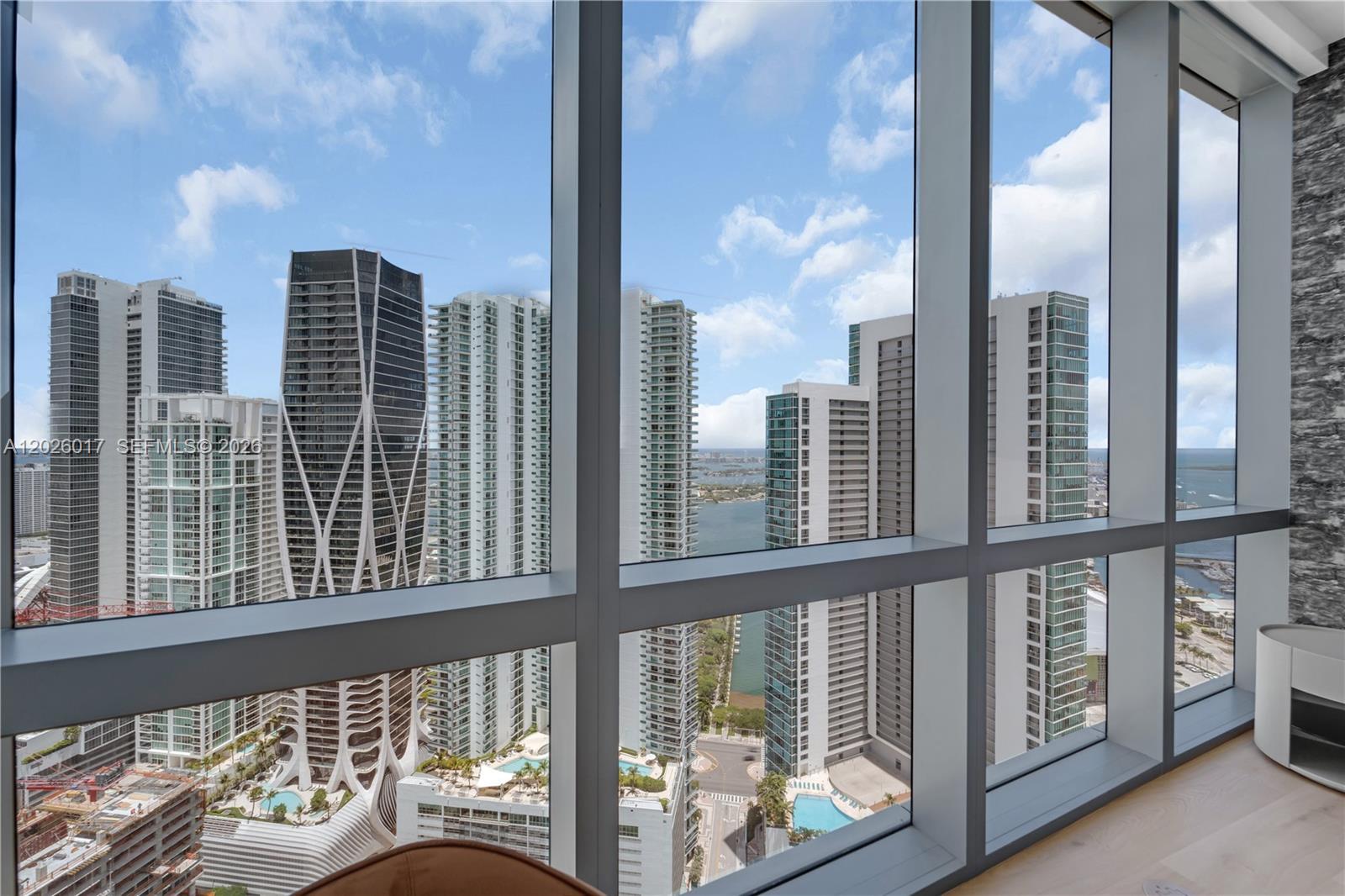 image Paramount Miami Worldcenter68