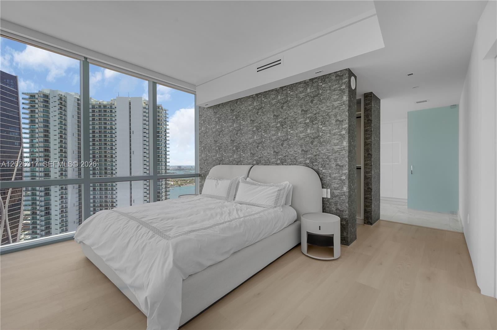 image Paramount Miami Worldcenter69